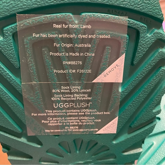 UGG Classic Ultra Mini Emerald Green - Picture 8 of 13